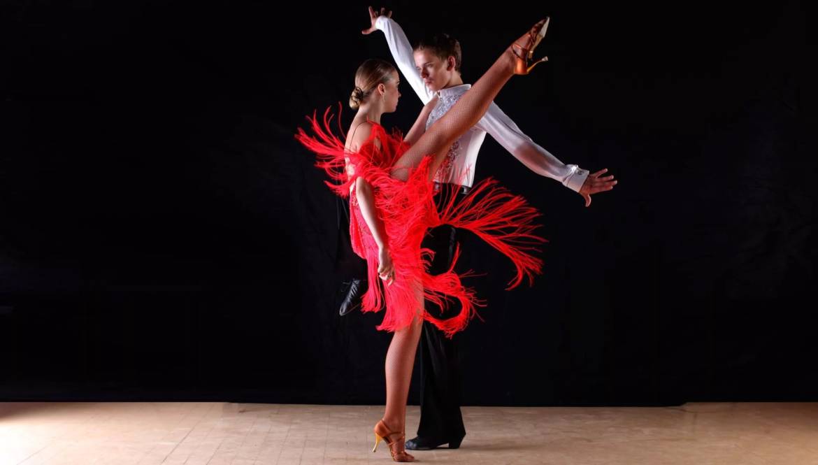 Ballroom-Dancing-HD.jpg