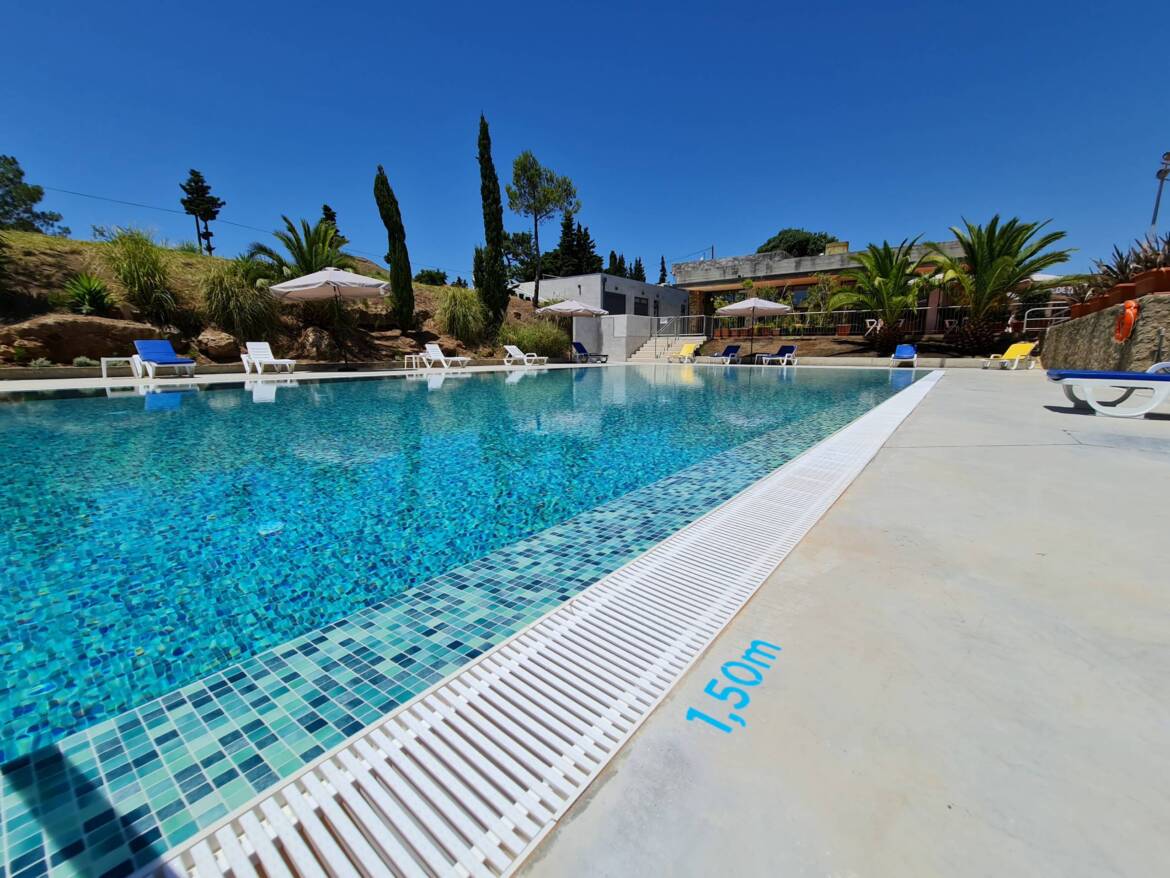 PISCINA-135317-scaled.jpg